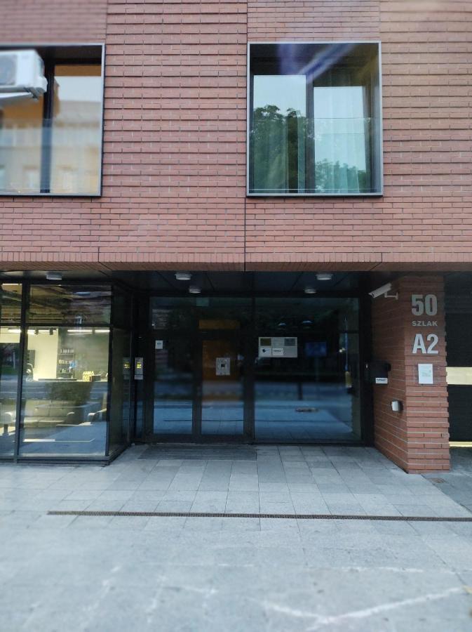 Klimatyzowany apartament przy Dworcu Głównym Kraków Zewnętrze zdjęcie